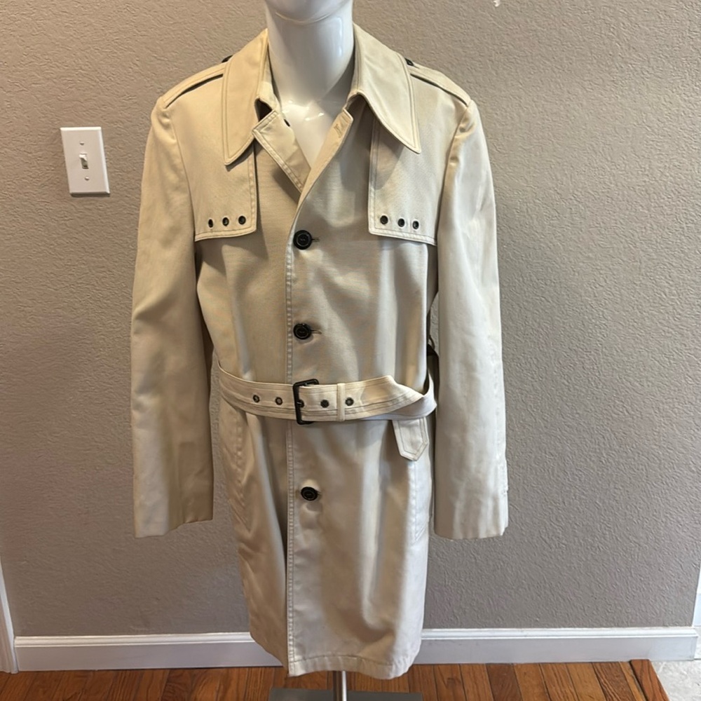 Vintage London fog trenchcoat men’s size 40 long